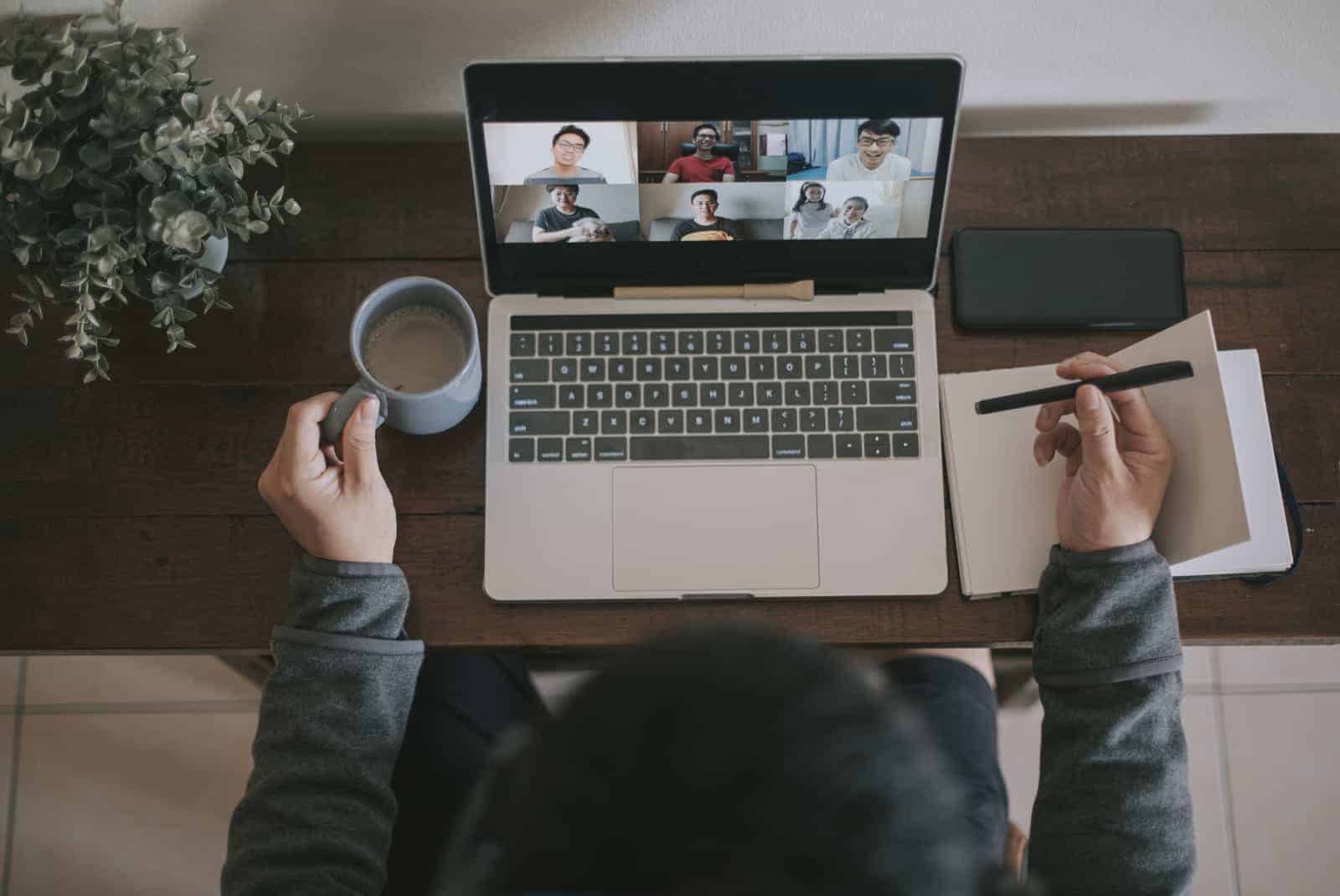 Pros and Cons of Working For an Online Real Estate Brokerage